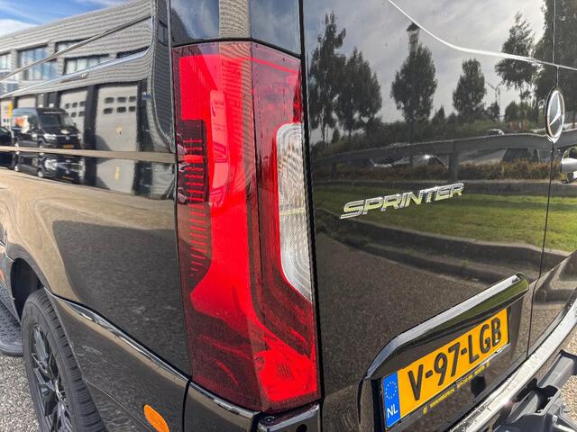 Mercedes-Benz SPRINTER 319CDI L2H1 Dubbelcabine 6+1 Pers Automaat Airco Cruisecontrol Led/Xenon 3500KG Trekhaak NIEUW BPM VRIJ