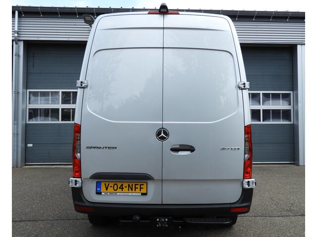 Mercedes-Benz SPRINTER 317 1.9 CDI L2H2 RWD AIRCO | MBUX | CAMERA | 3.5t TREKHAAK
