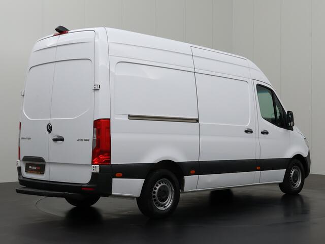 Mercedes-Benz SPRINTER 314CDI L2H2 | Mbux | Camera | Airco | Cruise | 3-Persoons
