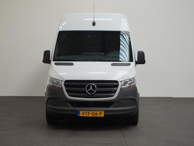 Mercedes-Benz SPRINTER 211 CDI L2H2 Aut-9 FWD Airco Cruise Control Navi MBUX Camera PDC VA