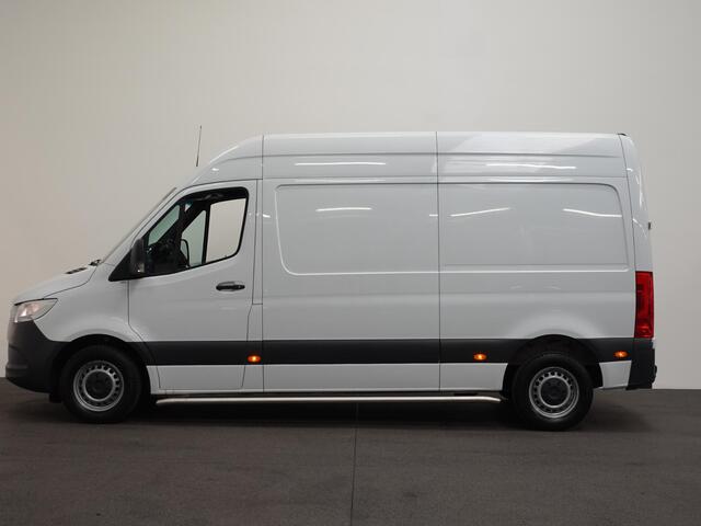 Mercedes-Benz SPRINTER 211 CDI L2H2 Aut-9 FWD Airco Cruise Control Navi MBUX Camera PDC VA
