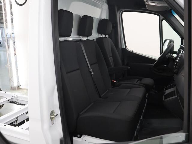 Mercedes-Benz SPRINTER 315 CDI | Aut. | Chassis | L3 | 3500 KG. AHW | Airco | Cruise Control | MBUX Navigatie | Apple Carplay/Android Auto | Lane-Assist | Vierseizoenenbanden | Comfort Bestuurdersstoel | 3500 KG. AHW | ELKE OPBOUW MOGELIJK