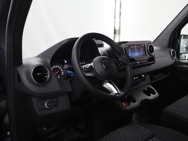 Mercedes-Benz SPRINTER 319 CDI | Aut. | L2 H2 | Select | 3500KG. AHW | EDITION | SPOILERPAKKET | TREEPLANKEN | LM-VELGEN | PARKEERCAMERA | MBUX | LED KOPLAMPEN | ZONNEKLEP | 2024 = BPM VRIJ | CERTIFIED