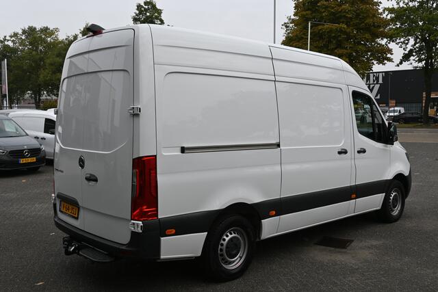 Mercedes-Benz SPRINTER 317 CDI L2H2 RWD 3500kg Trekhaak, MBUX met camera, Comfort stoel