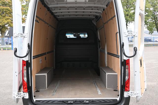 Mercedes-Benz SPRINTER 317 CDI L2H2 RWD 3500kg Trekhaak, MBUX met camera, Comfort stoel