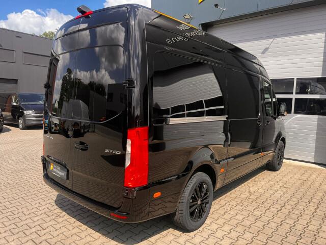 Mercedes-Benz SPRINTER 319 1.9 CDI L2H2 RWD VVB BLACK EDITION LAGE KMSTAND VVB329 BPM vrij! Benut nu nog uw voordeel!