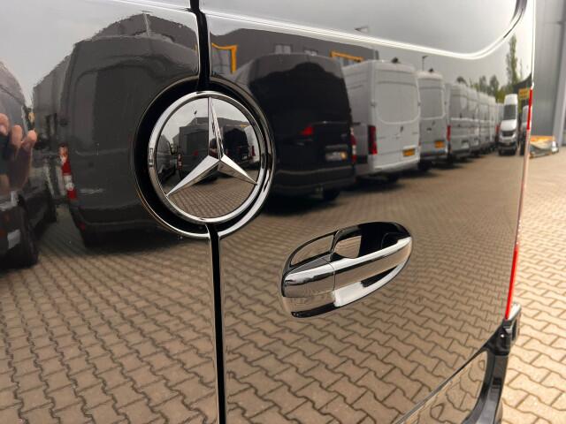 Mercedes-Benz SPRINTER 319 1.9 CDI L2H2 RWD VVB BLACK EDITION LAGE KMSTAND VVB329 BPM vrij! Benut nu nog uw voordeel!
