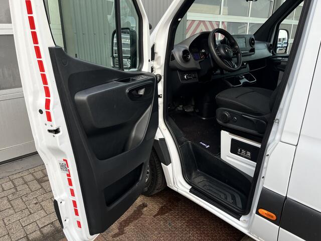 Mercedes-Benz SPRINTER 316 2.2 CDI L2H2 Servicewagen Kastinrichting Airco Cruise controle Trekhaak 2800kg Trekgewicht Omvormer Apple carplay 360*Camera 1e Eigenaar Euro 6 Bpm vrij voor particulier gebruik!!