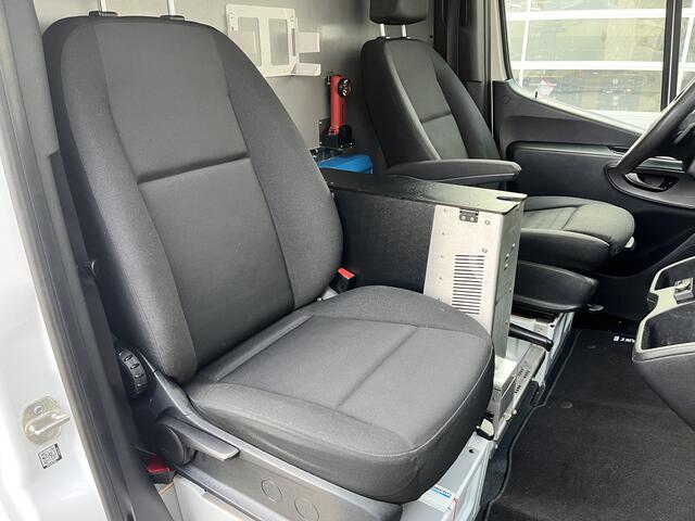 Mercedes-Benz SPRINTER 316 2.2 CDI L2H2 Servicewagen Kastinrichting Airco Cruise controle Trekhaak 2800kg Trekgewicht Omvormer Apple carplay 360*Camera 1e Eigenaar Euro 6 Bpm vrij voor particulier gebruik!!