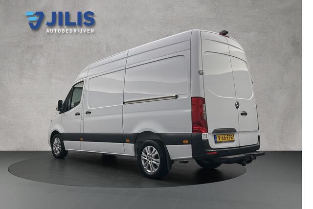 Mercedes-Benz SPRINTER 319 CDI V6 L2H2 EURO 6 | Twee keer schuifdeur | Trekhaak | Camera | Cruise control | Lederen bekleding