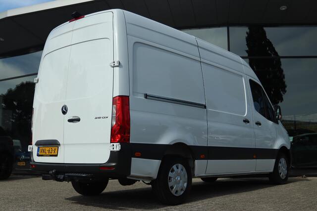 Mercedes-Benz SPRINTER 316 2.2 CDI L2H2 EURO 6 | CARPLAY | TREKHAAK 2800KG | CAMERA | 3-ZITS | LEDER | STOELVERWARMING