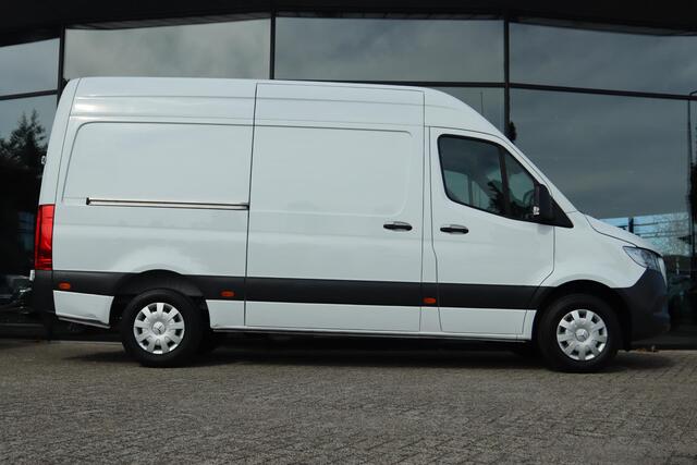 Mercedes-Benz SPRINTER 316 2.2 CDI L2H2 EURO 6 | CARPLAY | TREKHAAK 2800KG | CAMERA | 3-ZITS | LEDER | STOELVERWARMING