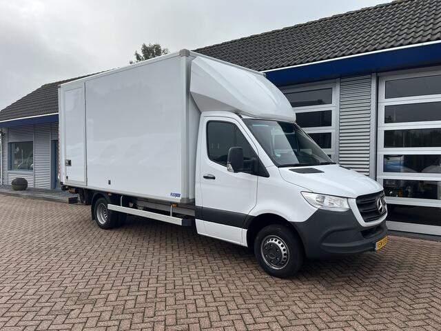 Mercedes-Benz SPRINTER 515 CDI Bakwagen met laadklep 7"MBUX