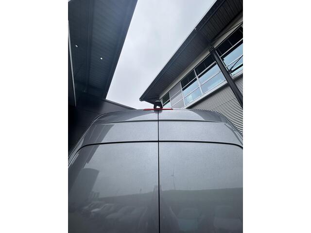 Mercedes-Benz SPRINTER 315 1.9 CDI L2 Select