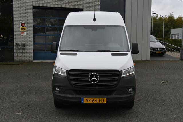Mercedes-Benz SPRINTER 315 CDI L3H2 RWD MBUX navigatie met 360 graden camera, Geveerde stoel