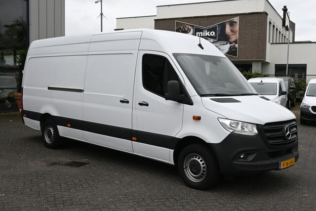 Mercedes-Benz SPRINTER 315 CDI L3H2 RWD MBUX navigatie met 360 graden camera, Geveerde stoel