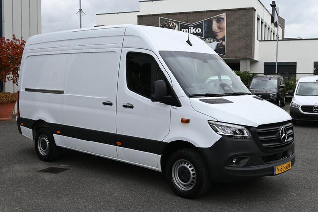 Mercedes-Benz SPRINTER 317 CDI L2H2 Pro HD LED, Navigatie met parkeerpakket, Geveerde stoel, Stoelverwarming