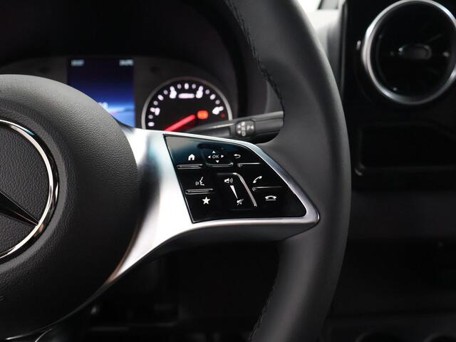 Mercedes-Benz SPRINTER 319 L2H2 RWD SELECT | LED | 3500KG Trekken | DISTRONIC | WINTERPAKKET