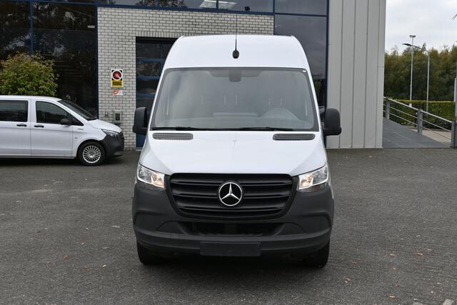 Mercedes-Benz SPRINTER 317 CDI L2H2 RWD MBUX met camera, Led in laadruimte, Opstap