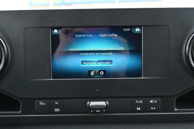 Mercedes-Benz SPRINTER 317 CDI L2H2 RWD MBUX met camera, Led in laadruimte, Opstap