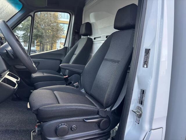 Mercedes-Benz SPRINTER 315CDI Bakwagen 1000KG Laadklep Zijdeur Automaat Airco Cruisecontrol