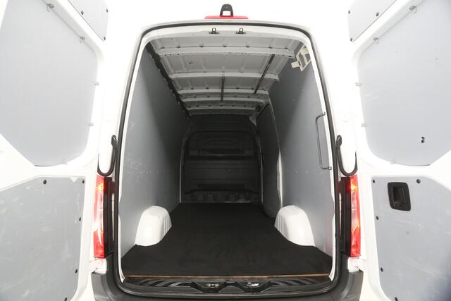 Mercedes-Benz SPRINTER 315 1.9 CDI 150PK L2H2 | 3500KG Trekgew. | Trekhaak | Automaat | Airco | Camera | Cruise | Carplay