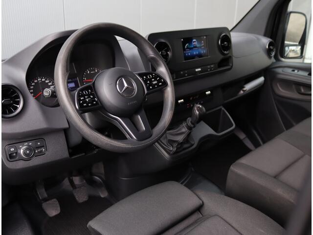 Mercedes-Benz SPRINTER 314 2.2 CDI L2H2 | 17" | Sidebars | Trekhaak | 3-Pers