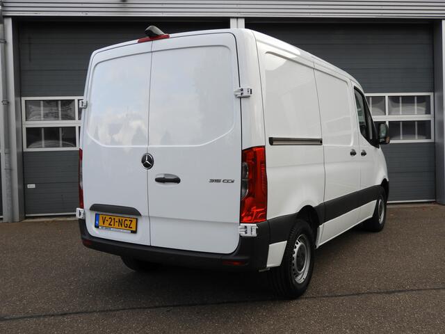 Mercedes-Benz SPRINTER 315 1.9 CDI L1H1 RWD AUT | LED | 360° | NAV | DISTRONIC