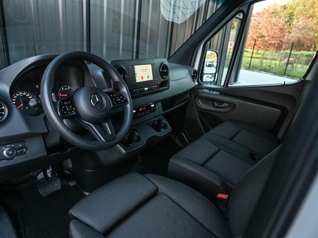Mercedes-Benz SPRINTER 315 1.9 CDI L3H2 RWD | 3500 KG TREKGEWICHT | BPM VRIJ | AUTOMAAT | CRUISECONTROL | ACHTERUITRIJCAMERA | APPLE CARPLAY | ANDROID AUTO | KEYLESS START
