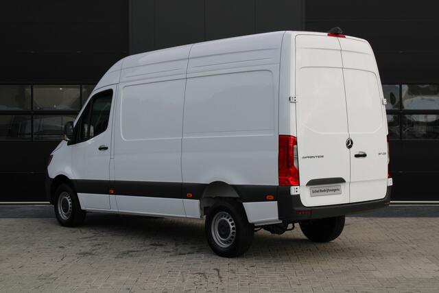 Mercedes-Benz SPRINTER 317CDI L2H2 Pro - Mbux 10 - Airco - Camera - Bind spot - Cruise - Rijklaar