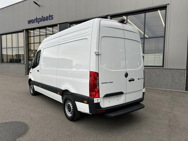 Mercedes-Benz SPRINTER 317 CDI L2 H2 MBUX / 360 Camera / Navigatie / Parkeersensoren / Cruise control / Airco / 270 Graden achterdeuren