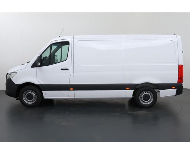 Mercedes-Benz SPRINTER 315 CDI | L2 H1 | RWD | PRO | Parkeercamera | Airco | Dodehoekassistent | Zijwindassistent | Cruise Control | Chauffeursstoel |