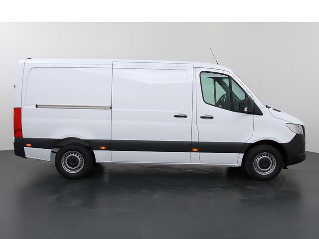 Mercedes-Benz SPRINTER 315 CDI | L2 H1 | RWD | PRO | Parkeercamera | Airco | Dodehoekassistent | Zijwindassistent | Cruise Control | Chauffeursstoel |