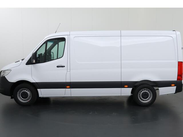Mercedes-Benz SPRINTER 315 CDI | L2 H1 | RWD | PRO | Parkeercamera | Airco | Dodehoekassistent | Zijwindassistent | Cruise Control | Chauffeursstoel |