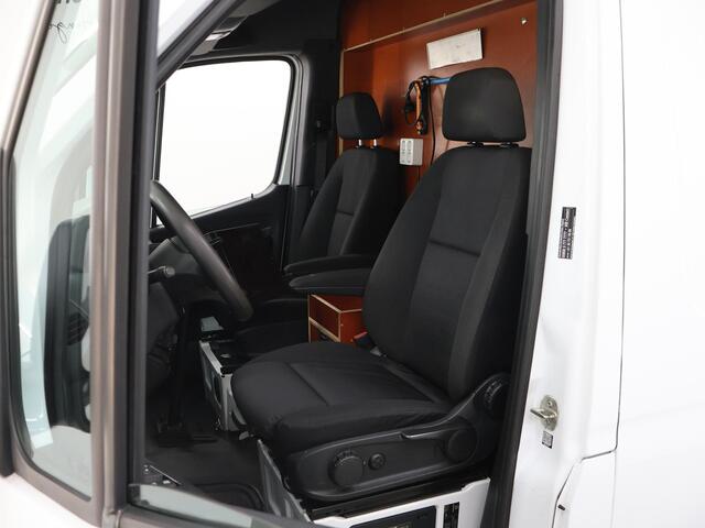 Mercedes-Benz SPRINTER 316 CDI L2 H2 | Parkeercamera | Bluetooth | Complete inrichting | Keyless Go | Flitsbalk | 2-zits | Standkachel | 3500 KG. AHW |