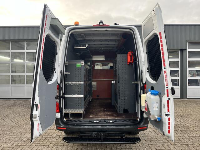 Mercedes-Benz SPRINTER 314 2.2 CDI L2H2 Werkplaats inrichting Airco Cruise controle Trekhaak 2800kg Kastinrichting Omvormer Apple carplay 360*Camera 1e Eigenaar Euro 6 Bpm vrij voor particulier gebruik!!