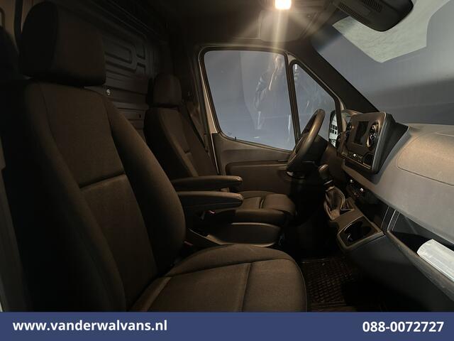 Mercedes-Benz SPRINTER 315 CDI 150pk L2H1 Euro6 Airco | Camera | Apple Carplay | Chauffeursstoel | Trekhaak Android Auto