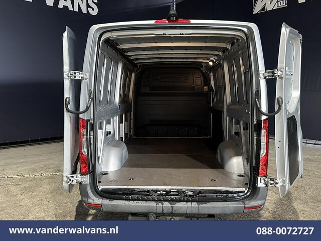 Mercedes-Benz SPRINTER 315 CDI 150pk L2H1 Euro6 Airco | Camera | Apple Carplay | Chauffeursstoel | Trekhaak Android Auto