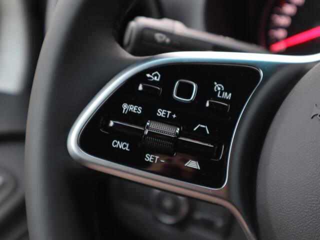 Mercedes-Benz SPRINTER 317 CDI L2H2 DISTRONIC 360gr CAMERA