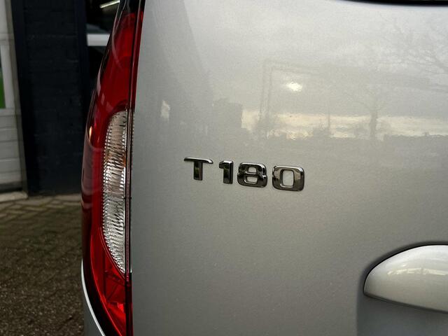 Mercedes-Benz T-klasse 180 Automaat (benzine)