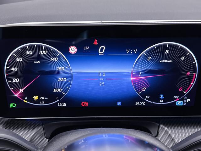 Mercedes-Benz V-KLASSE 300d 4-MATIC Extra Lang DC AMG Avantgarde BPM-Vrij Dubbele Cabine 360 camera Elektrische Schuifdeuren Multibeam LED Adaptieve Cruise Control