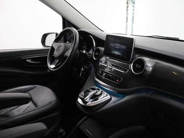 Mercedes-Benz V-KLASSE 300d | Lang L2 | Dubbele Cabine | Avantgarde | Navigatie | Parkeercamera | Cruise Control | Climate Control | Lederen bekleding | Schuifdeuren Elektrisch | Certified