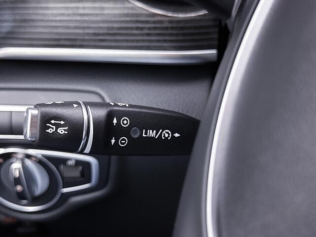 Mercedes-Benz V-KLASSE 300d Lang Dubbele Cabine AMG Avantgarde Edition DC Trekhaak 360 Graden Camera Elektrische Schuifdeuren