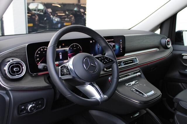 Mercedes-Benz V-KLASSE 220d / Lang / DC / New Model / 2x Elec Schuifdeur / Night Pakket / Camera / NIEUWSTAAT