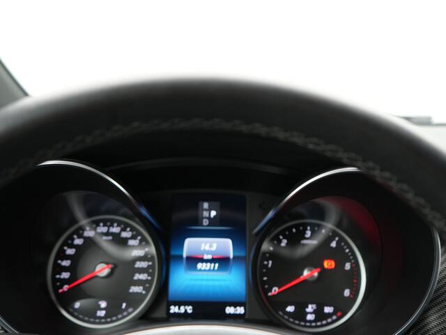 Mercedes-Benz V-KLASSE 300d Extra Lang Avantgarde Edition 8 pers Automaat | | 360 Camera | Navigatie | Appconnect Electr.bedienbare voorstoelen | Parkeersensoren voor en achter | Schuifdeur links en rechts | Privacy glas achter | Voorstoelen verwarmd |