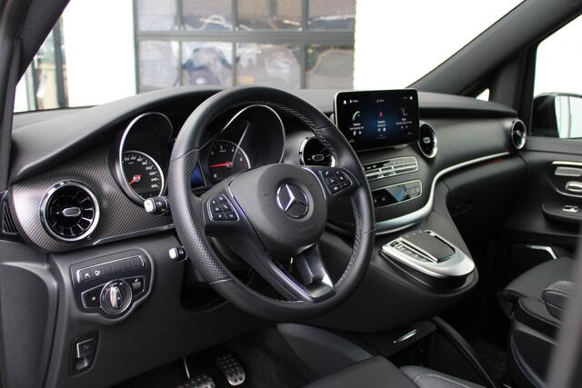 Mercedes-Benz V-KLASSE 300d / Lang / DC / AMG / Burmester / Electr Stoelen / 360 Camera / Vol Opties / NIEUWSTAAT