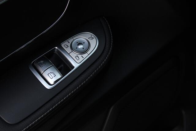 Mercedes-Benz V-KLASSE 250d 4-MATIC | 6 persoons | Marge