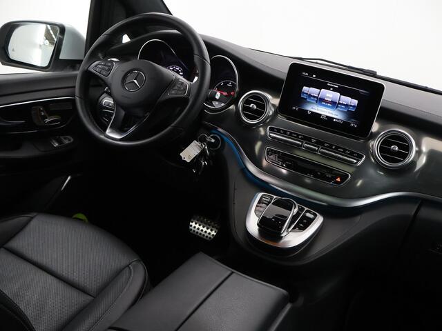 Mercedes-Benz V-KLASSE 250d 4-MATIC | L2 Lang | AMG | ¤48.650,- INCL BTW | 6-persoons | Tafelpakket | Distronic Plus | Burmester Sound | Stoelverwarming/koeling |