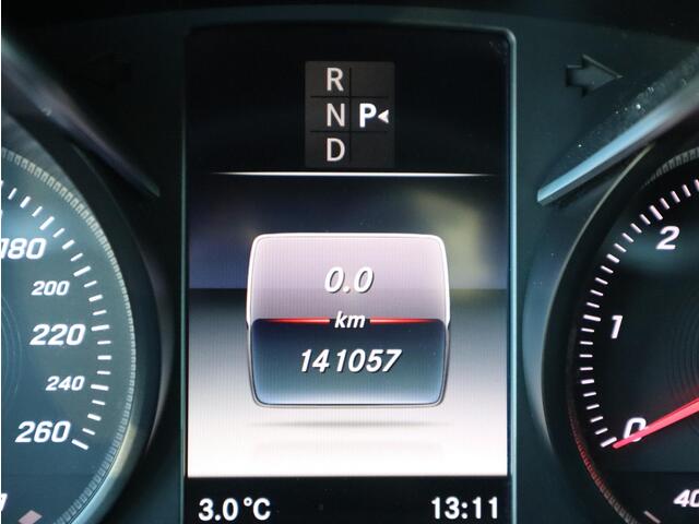 Mercedes-Benz V-KLASSE 250d DC AMG AVANTGARDE DISTRONIC