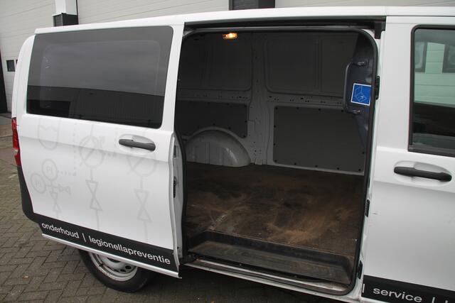 Mercedes-Benz VITO 114 CDI Lang Automaat EURO 6 - Airco - Cruise - Camera - ¤ 14.900,- Excl.